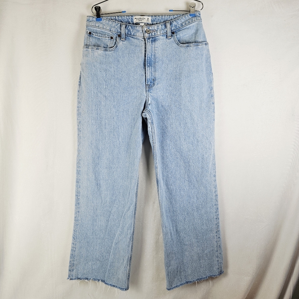 Abercombie & Fitch Curve Love The 90s Relaxed High Rise Jeans Size 30